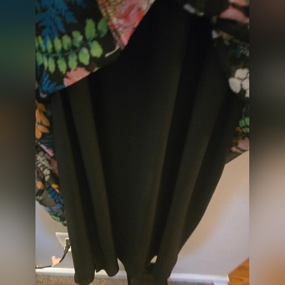 Tommy Hilfiger Sleeveless Floral Dress - Picture 5 of 5